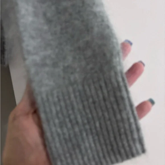 Jason Wu Soft Gray V-Neck Sweater - Picture 7 of 9